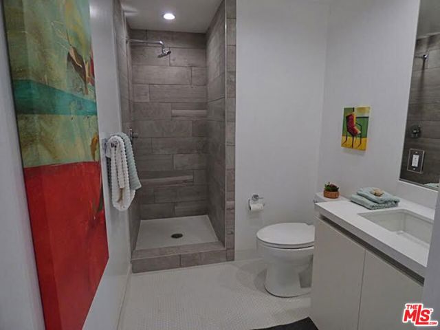 1526 ARMACOST Avenue, Los Angeles CA: https://media.crmls.org/mediaz/8a7c473f-5f3e-4ce3-ad8b-04bf0e7f0724.jpg