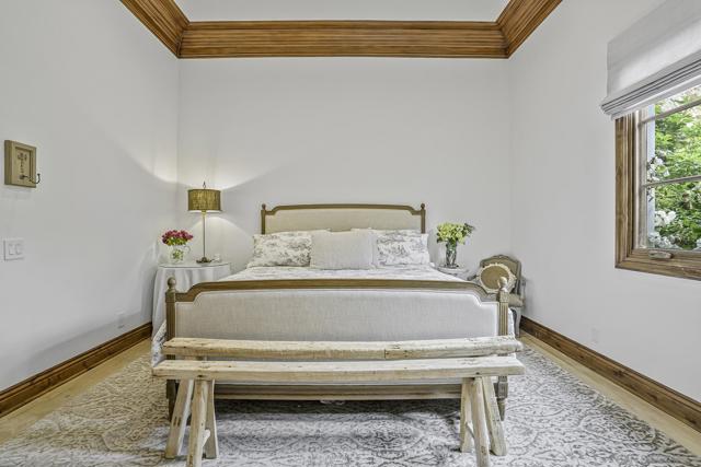15823 The River Trail, Rancho Santa Fe CA: https://media.crmls.org/mediaz/8a7e2805-f99f-457e-bfcd-6beebd541ba3.jpg
