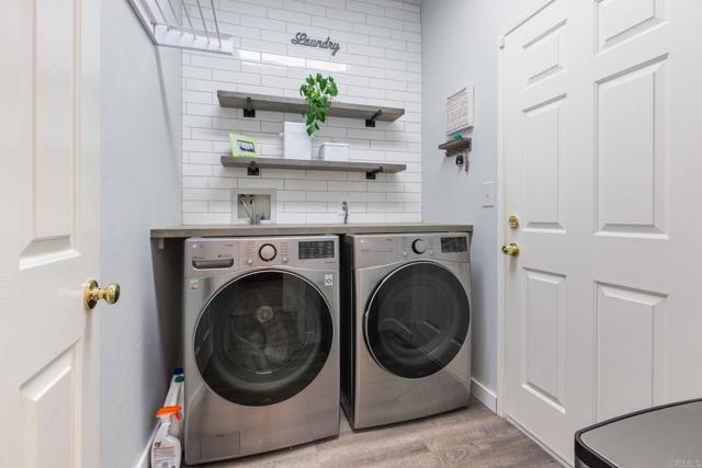 Detail Gallery Image 20 of 51 For 888 Arvita Ct, Oceanside,  CA 92057 - 3 Beds | 2 Baths