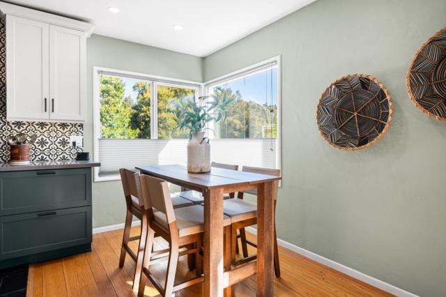 8124 Greenly Drive, Oakland CA: https://media.crmls.org/mediaz/8a7e61ba-d35b-4ee9-a781-6d9ae38d2621.jpg