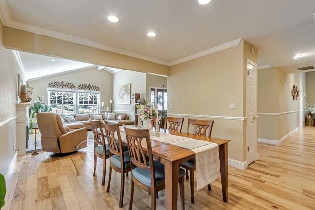 3187 High Meadow Lane, San Jose CA: https://media.crmls.org/mediaz/8a7e6ebb-80a0-4335-ab2a-4dd8411d6489.jpg