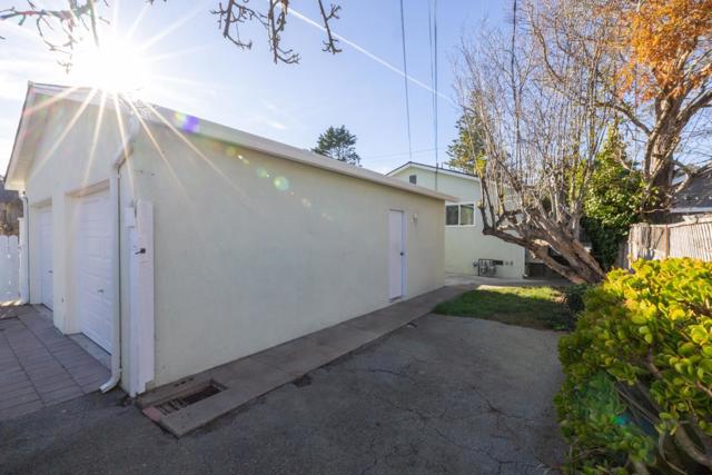 609 Congress Avenue, Pacific Grove CA: https://media.crmls.org/mediaz/8a7f11a8-f164-4604-b976-a52b0bfb9dfb.jpg