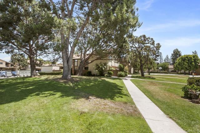 1450 Melrose Avenue, Chula Vista CA: https://media.crmls.org/mediaz/8a7f4460-7baf-405a-bc4d-ca776ecec057.jpg
