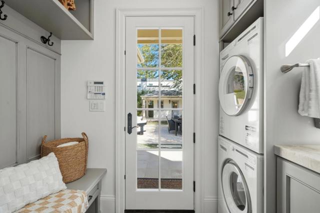 1501 Bryant Street, Palo Alto CA: https://media.crmls.org/mediaz/8a7f64a2-892d-4d6c-bc75-6fdb510e290e.jpg