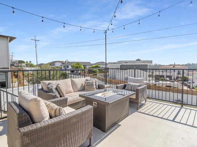 Detail Gallery Image 28 of 42 For 1858 Avocado Rd, Oceanside,  CA 92054 - 5 Beds | 3/1 Baths