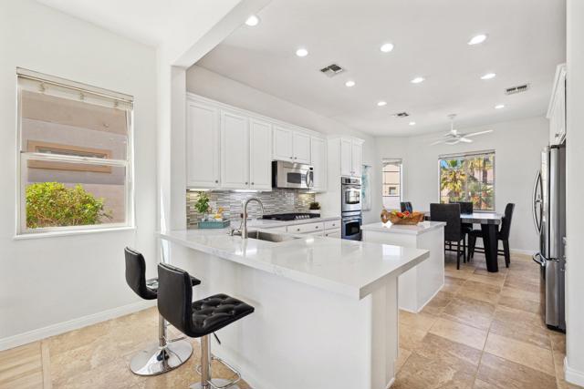 80521 Camino San Mateo, Indio CA: https://media.crmls.org/mediaz/8a80f363-c920-4f65-a3a3-faa5b2478336.jpg