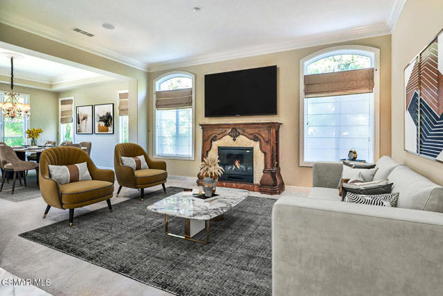 11275 Watson Drive, Moorpark CA: https://media.crmls.org/mediaz/8a83fab2-db0e-4468-a880-bc9bb6d26c31.jpg