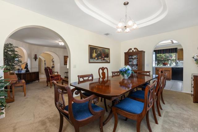 Detail Gallery Image 21 of 54 For 2394 Vista Grande, Vista,  CA 92084 - 3 Beds | 2/1 Baths