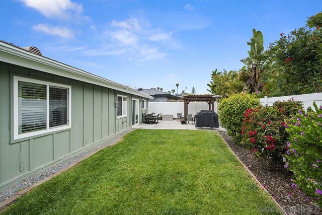 5741 Tulane Street, San Diego CA: https://media.crmls.org/mediaz/8a84fb4b-a86c-4cfe-940d-68bbec108d79.jpg