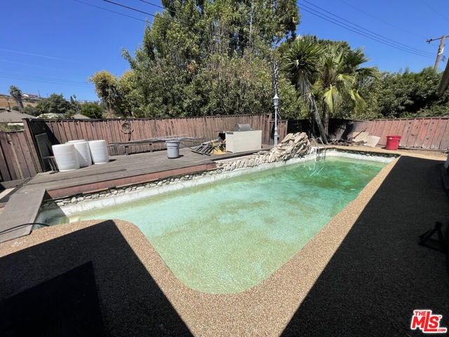2453 Fullerton Road, Rowland Heights CA: https://media.crmls.org/mediaz/8a8529eb-4ad9-4873-b3a0-82ea8eec7d3c.jpg