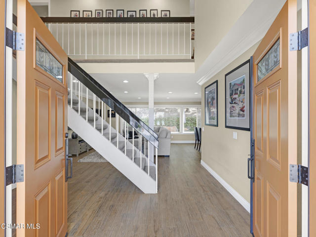 5426 Cedarhaven Drive, Agoura Hills CA: https://media.crmls.org/mediaz/8a85a842-cf4d-4b7b-824e-0cfc07c626b0.jpg