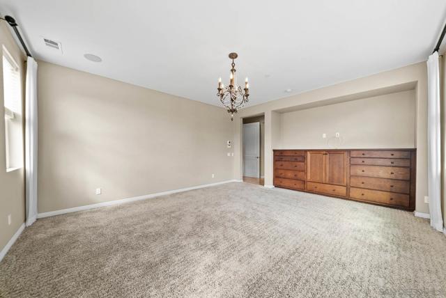 1797 Santa Christina Ave, Chula Vista CA: https://media.crmls.org/mediaz/8a85c7eb-861d-463b-8089-9858ad5222d1.jpg