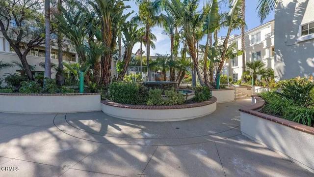 4346 Tradewinds Drive, Oxnard CA: https://media.crmls.org/mediaz/8a88cba6-762b-47fd-97a4-7fd01b4f8715.jpg