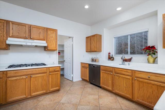 79030 Ladera Drive, La Quinta CA: https://media.crmls.org/mediaz/8a88d117-2010-4aef-a9ae-97afd6c835fd.jpg