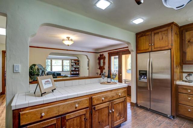 5090 La Honda Road,  CA: https://media.crmls.org/mediaz/8a89895d-5e7a-4d4e-9201-649cb9efa2c6.jpg