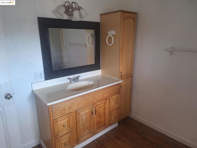 619 W 6Th St, Antioch CA: https://media.crmls.org/mediaz/8a89bf0a-89b6-47fa-9e54-5c47b879d032.jpg