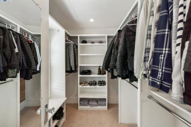 690 S K St, Livermore CA: https://media.crmls.org/mediaz/8a8a5f0d-2ba0-4ed4-ab93-4499d7c68889.jpg