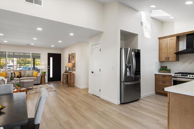 5643 Truman Place, Fremont CA: https://media.crmls.org/mediaz/8a8b36c6-bb93-4f83-ab0d-cabf0da94a99.jpg