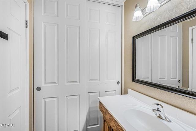 Detail Gallery Image 14 of 31 For 4834 Elderberry Ave, Moorpark,  CA 93021 - 2 Beds | 2 Baths