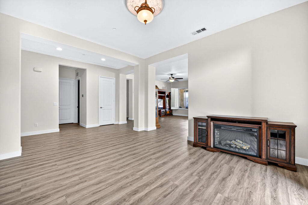 MLS #219139027DA image #20