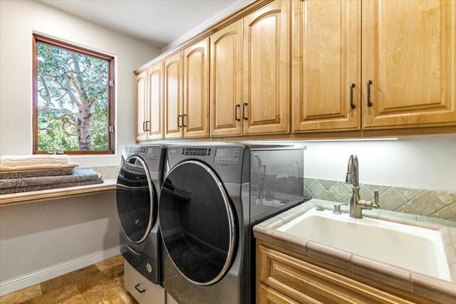 25926 Puerta Del Cajon, Monterey CA: https://media.crmls.org/mediaz/8a8d28e5-37e6-4bc4-9b2e-5641b4b14c67.jpg