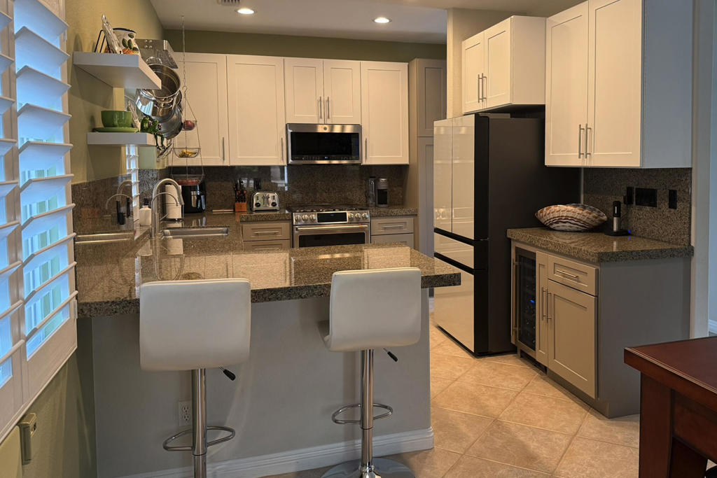 MLS #219135664PS image #4