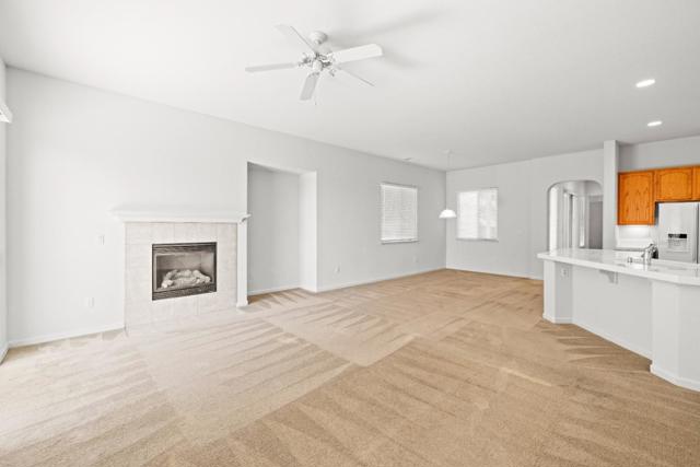 4700 Coppola Circle, Elk Grove CA: https://media.crmls.org/mediaz/8a8eaa9d-cbc1-4c46-9426-3ce6385a46ef.jpg