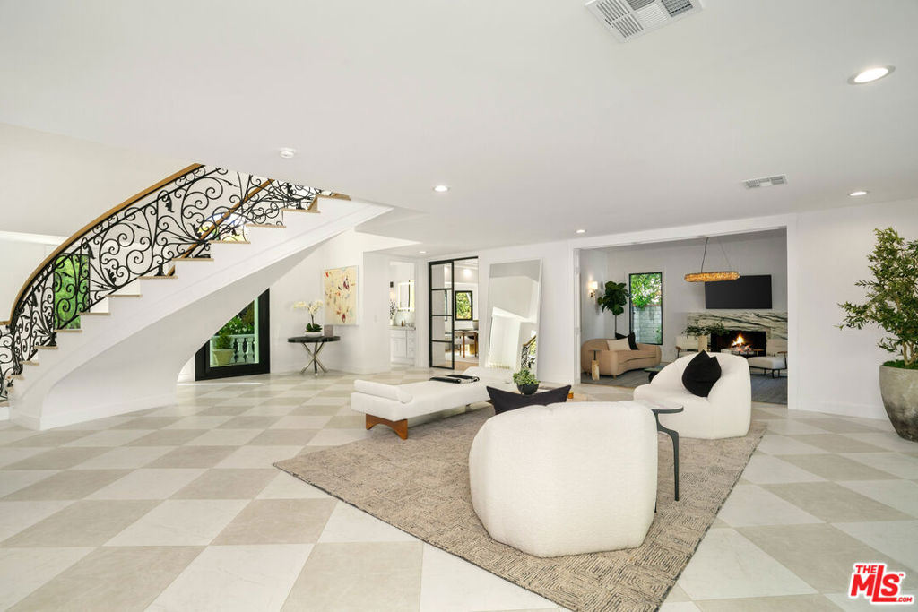 MLS #25545181 image #18