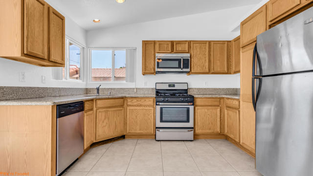9210 Calle Barranca, Desert Hot Springs CA: https://media.crmls.org/mediaz/8a8f4baf-89dc-4f5f-84a9-b18bd9de79e5.jpg