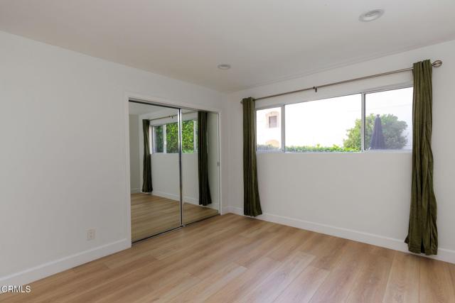 Detail Gallery Image 14 of 16 For 4637 Willis Ave #104,  Sherman Oaks,  CA 91403 - 3 Beds | 2 Baths