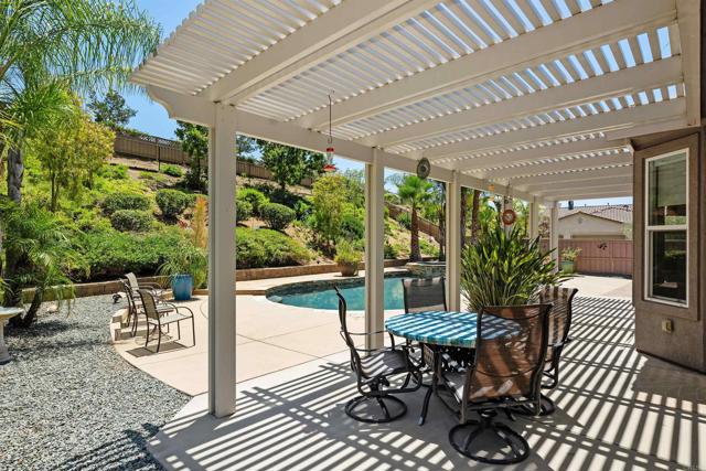 Image 18 of 44 For 2625 Emerald Oaks Gln