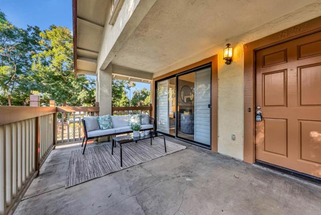 38784 Huntington Circle, Fremont CA: https://media.crmls.org/mediaz/8a8fd220-700e-4320-ba62-6f724a060ee5.jpg