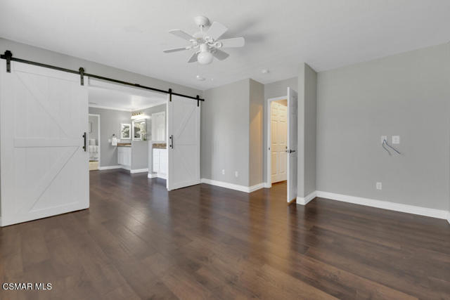 42333 Highland Court, Lancaster CA: https://media.crmls.org/mediaz/8a90651d-4476-4a53-90d3-e4d9209e8dfd.jpg