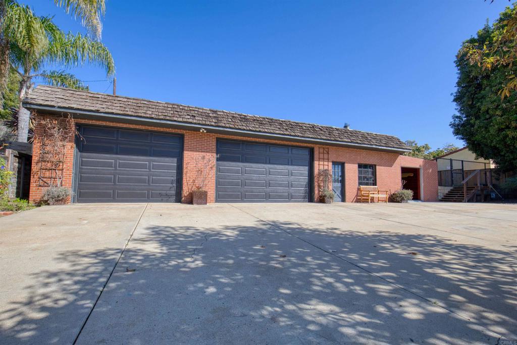215 Vulcan Drive - photo 11
