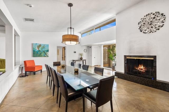 1223 E San Lorenzo Road, Palm Springs CA: https://media.crmls.org/mediaz/8a908279-8162-4b76-90ff-e9254b1af5df.jpg