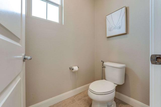1573 Hidden Creek Lane, Milpitas CA: https://media.crmls.org/mediaz/8a91204a-346d-4414-9fb7-6f8eee5c4d88.jpg