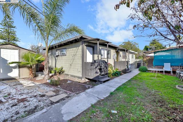 Image 3 of 58 For 24524 Mohr Dr