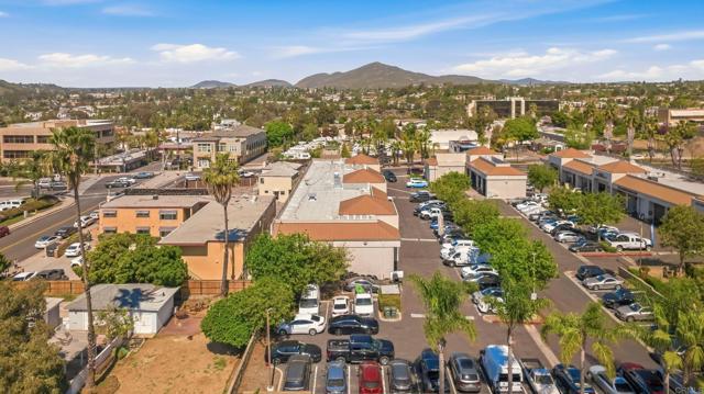 Image 37 of 38 For 4847 Parks Avenue 25