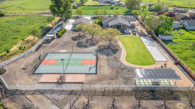 22551 San Vicente Avenue, San Jose CA: https://media.crmls.org/mediaz/8a9472b6-812f-4686-90ef-17210147b81b.jpg