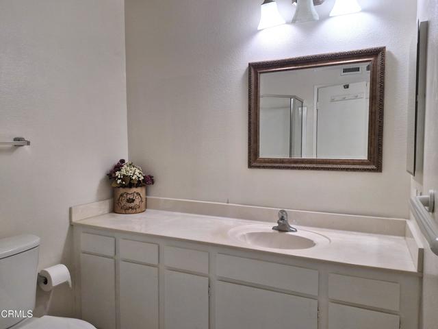Detail Gallery Image 12 of 45 For 13105 Village 13, Camarillo,  CA 93012 - 2 Beds | 2 Baths