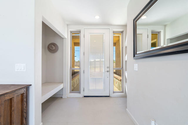 28990 Bonita Vista Road, Mountain Center CA: https://media.crmls.org/mediaz/8a95c568-f56e-4d67-9f34-2d96dc1cf3ef.jpg