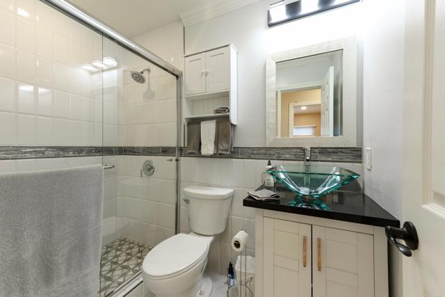 Detail Gallery Image 15 of 34 For 8892 Hoffing Ave, San Diego,  CA 92123 - 4 Beds | 2 Baths