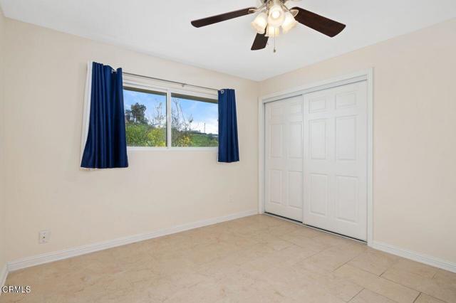 1274 Sunnycrest Avenue, Ventura CA: https://media.crmls.org/mediaz/8a96c63e-b946-48b5-ae03-09ec2f7bc702.jpg