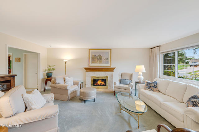 3384 Radcliffe Road, Thousand Oaks CA: https://media.crmls.org/mediaz/8a98e2e4-5f8a-4869-8eff-c036ef14ad5d.jpg