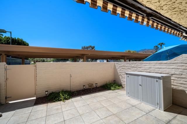2338 Los Patos Drive, Palm Springs, CA 92264