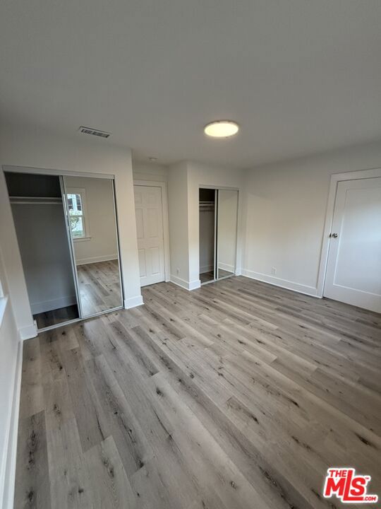 5530 Franklin, Los Angeles CA: https://media.crmls.org/mediaz/8a9cb7a3-41ee-4e04-a4bb-90b8be41cf1a.jpg