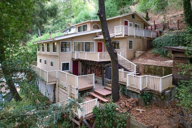 21440 Shady Lane, Los Gatos CA: https://media.crmls.org/mediaz/8a9ebcdb-c343-4c60-8db7-522f313af86e.jpg