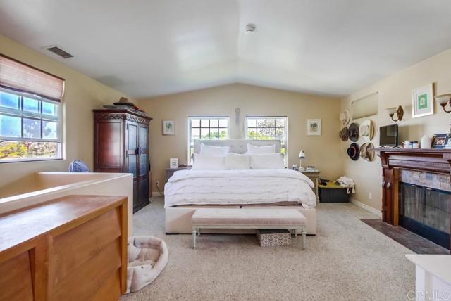 Detail Gallery Image 25 of 41 For 4141 Whittier St, –,  CA 92107 - 3 Beds | 2 Baths