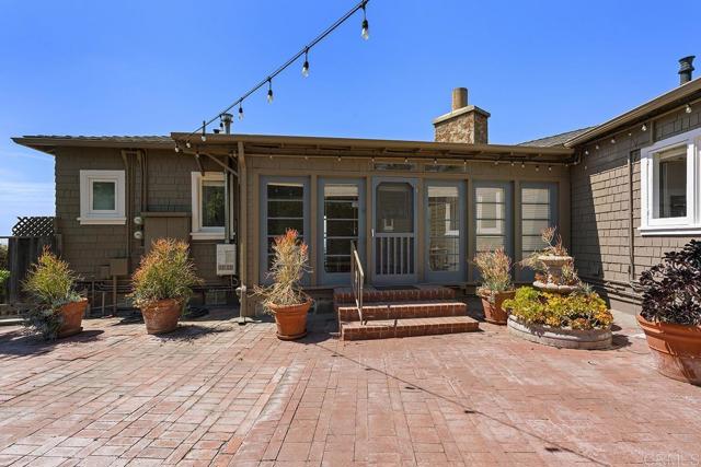 Detail Gallery Image 6 of 67 For 1654 Camino Del Mar Upper,  Del Mar,  CA 92014 - 3 Beds | 3 Baths