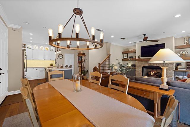 Image 10 of 54 For 2756 Bellezza Dr.